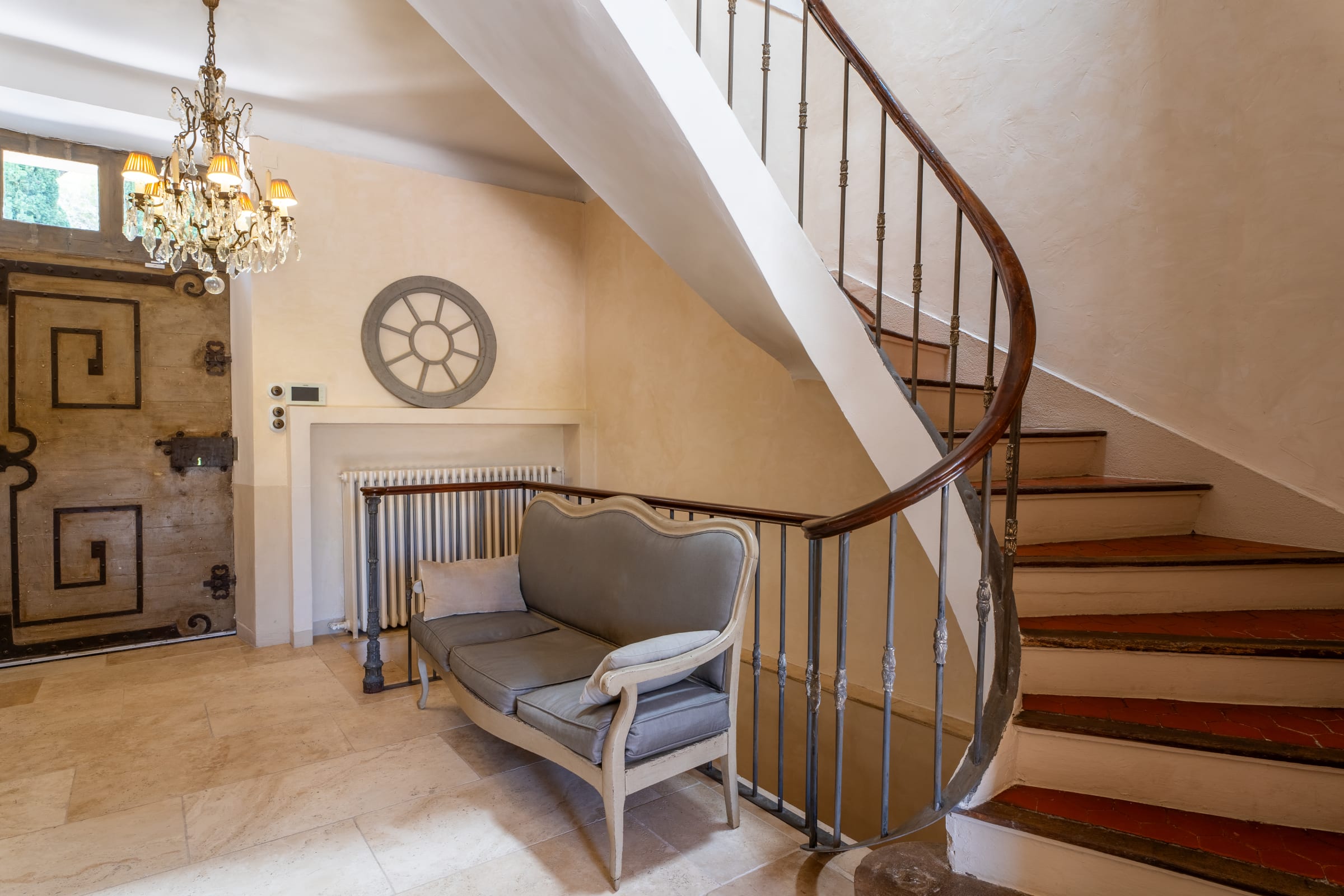 Entryway 2