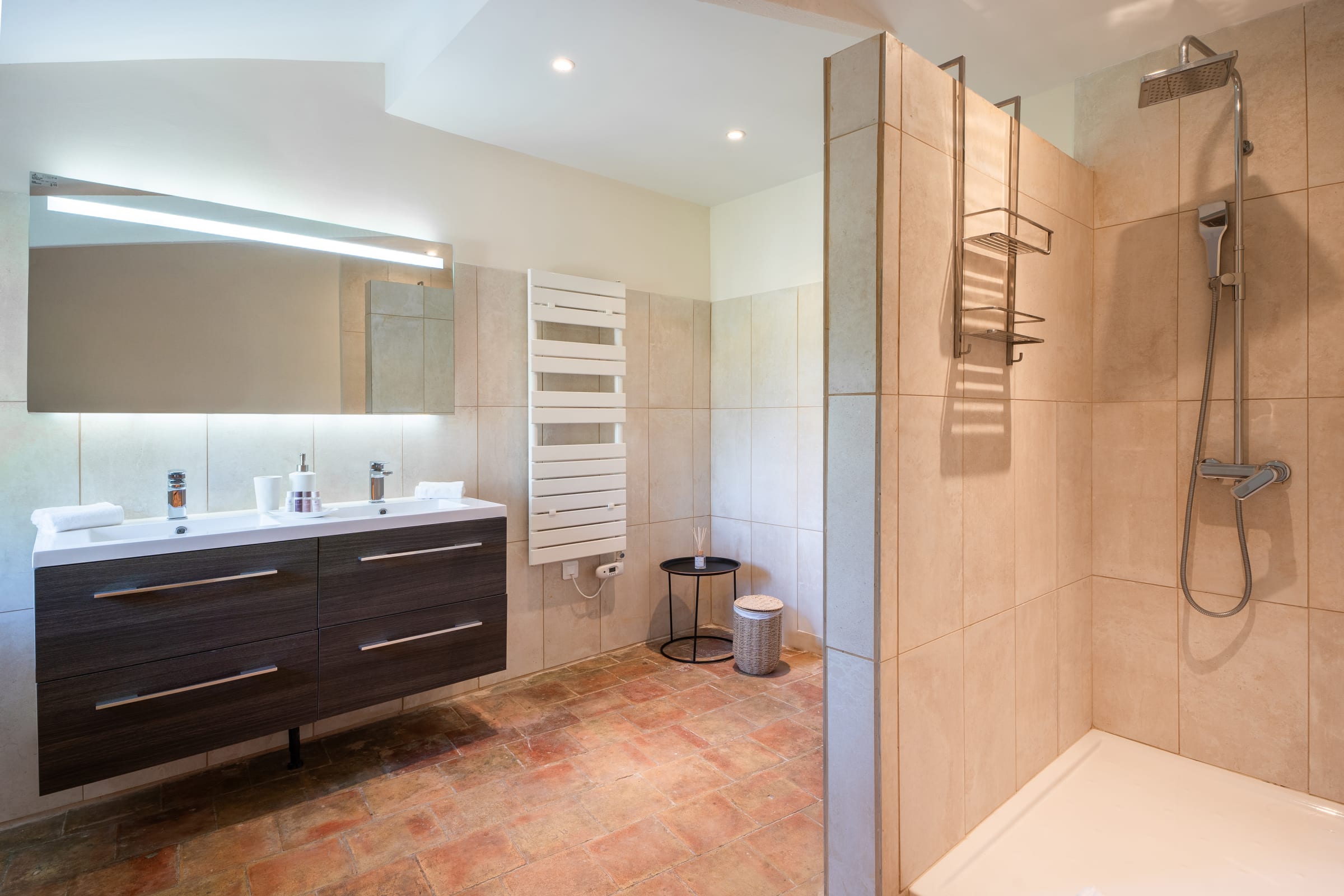 Guest House Bathroom