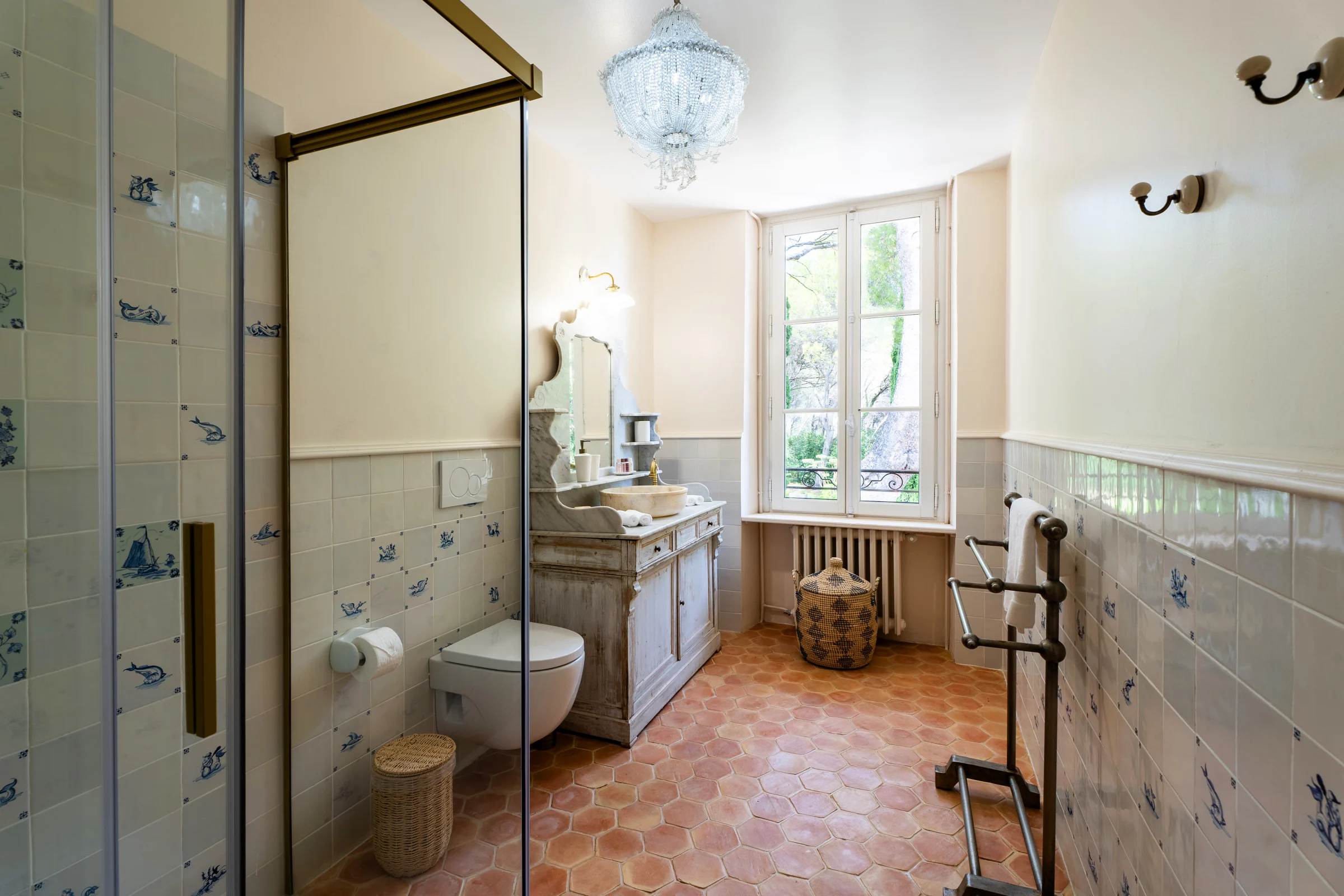 Upstairs Bathroom